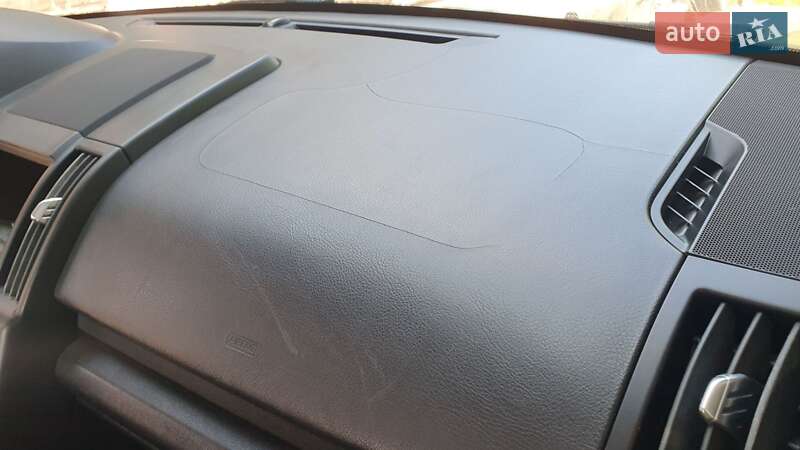 Позашляховик / Кросовер Land Rover Freelander 2008 в Львові