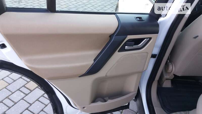 Внедорожник / Кроссовер Land Rover Freelander 2012 в Львове