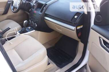 Внедорожник / Кроссовер Land Rover Freelander 2012 в 