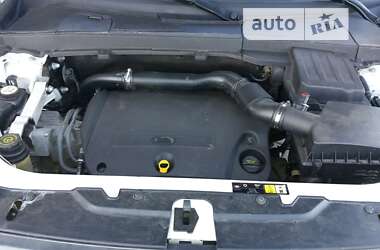 Внедорожник / Кроссовер Land Rover Freelander 2012 в 