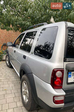 Позашляховик / Кросовер Land Rover Freelander 2004 в Луцьку