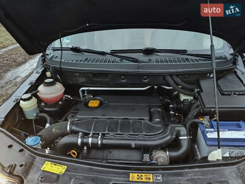 Позашляховик / Кросовер Land Rover Freelander 2006 в Києві