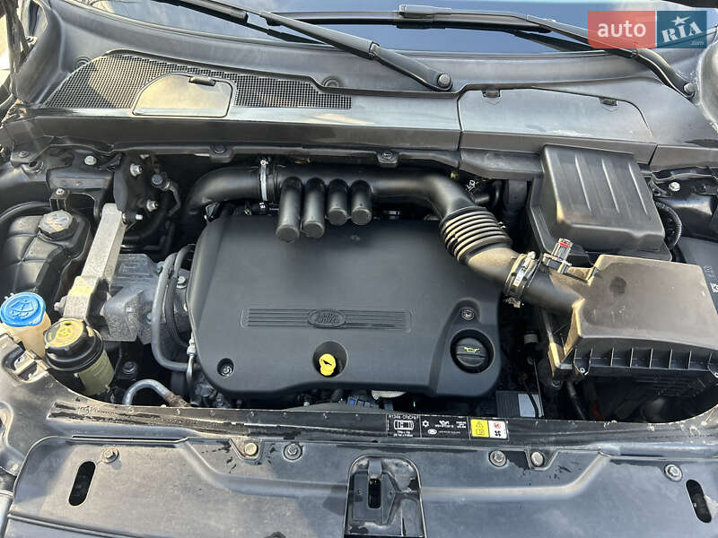 Внедорожник / Кроссовер Land Rover Freelander 2008 в Каменец-Подольском