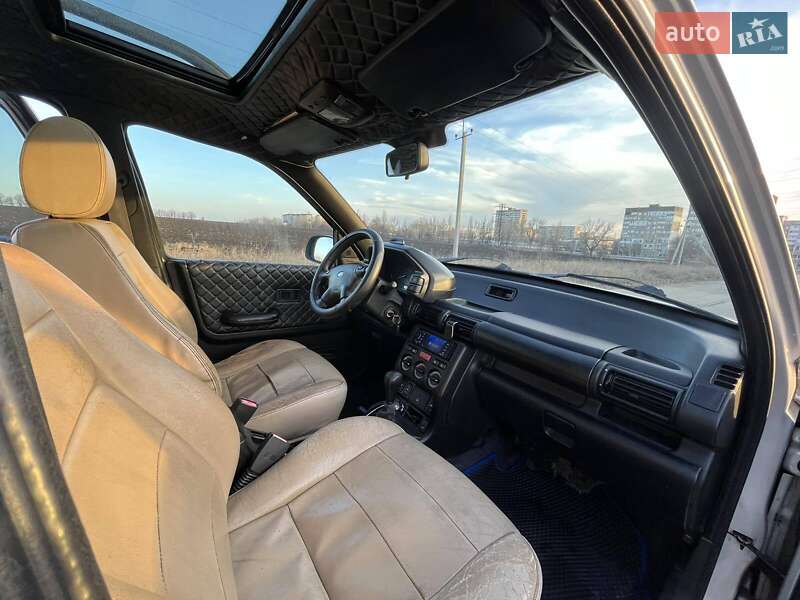 Внедорожник / Кроссовер Land Rover Freelander 2003 в Южноукраинске