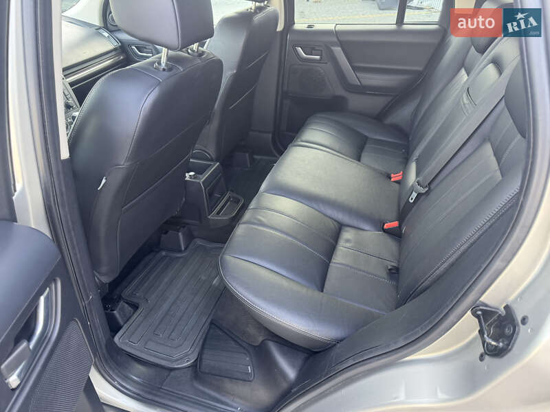 Позашляховик / Кросовер Land Rover Freelander 2011 в Коломиї