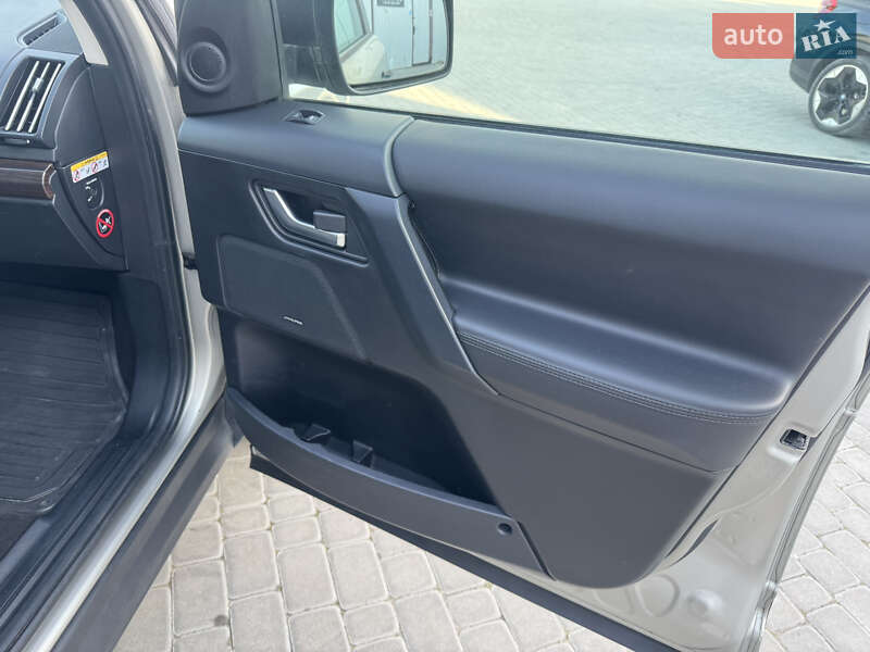 Позашляховик / Кросовер Land Rover Freelander 2011 в Коломиї