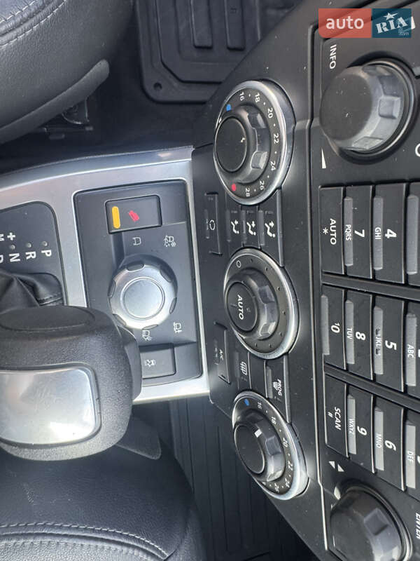 Позашляховик / Кросовер Land Rover Freelander 2011 в Коломиї