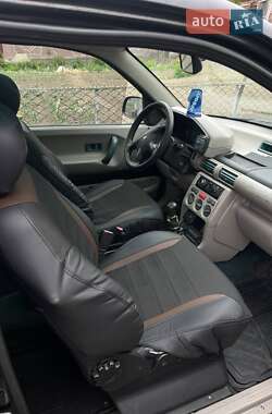 Внедорожник / Кроссовер Land Rover Freelander 2000 в 
