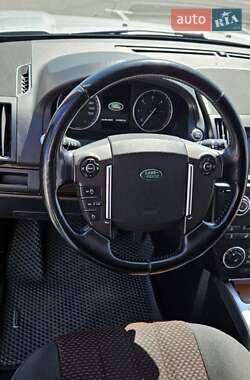 Внедорожник / Кроссовер Land Rover Freelander 2013 в 