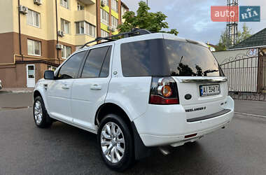 Позашляховик / Кросовер Land Rover Freelander 2013 в 