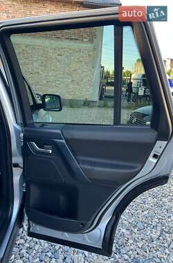 Внедорожник / Кроссовер Land Rover Freelander 2010 в 