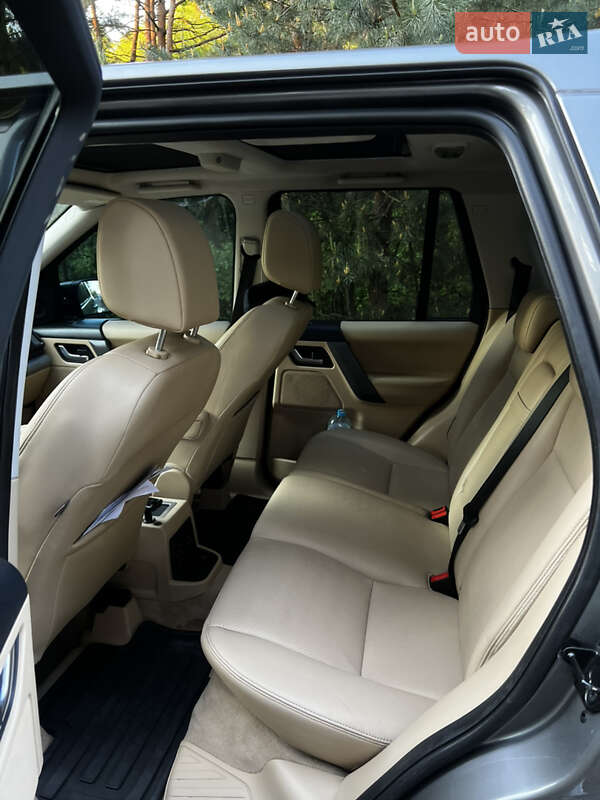 Внедорожник / Кроссовер Land Rover Freelander 2008 в Остроге