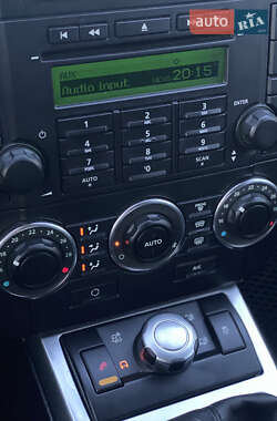 Позашляховик / Кросовер Land Rover Freelander 2011 в 