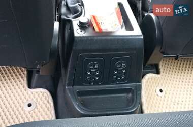 Внедорожник / Кроссовер Land Rover Freelander 2009 в 