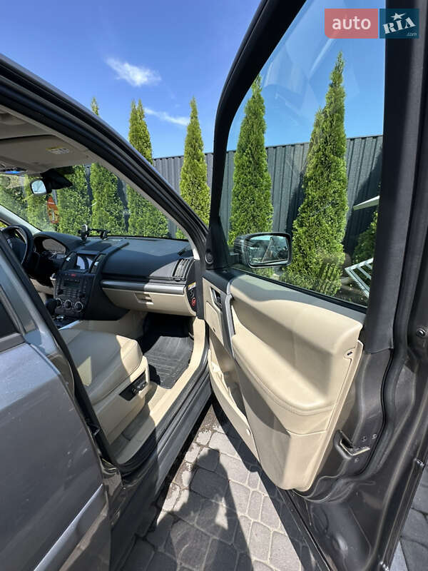 Позашляховик / Кросовер Land Rover Freelander 2010 в Коростені
