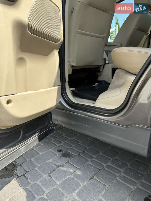 Позашляховик / Кросовер Land Rover Freelander 2010 в Коростені