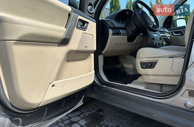 Позашляховик / Кросовер Land Rover Freelander 2010 в 