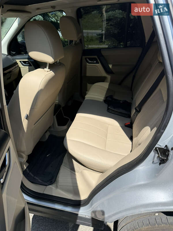 Позашляховик / Кросовер Land Rover Freelander 2013 в Тернополі