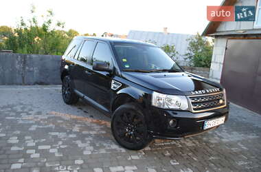 Позашляховик / Кросовер Land Rover Freelander 2012 в 