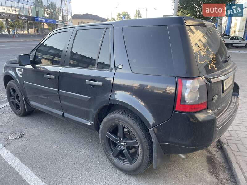 Позашляховик / Кросовер Land Rover Freelander 2011 в Києві