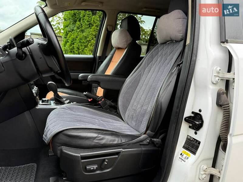 Позашляховик / Кросовер Land Rover Freelander 2012 в Сарнах