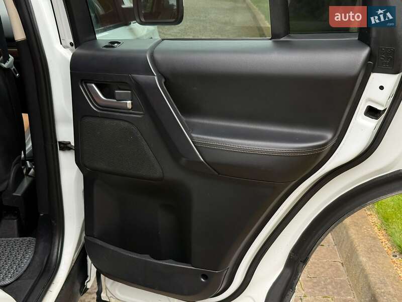 Позашляховик / Кросовер Land Rover Freelander 2012 в Сарнах