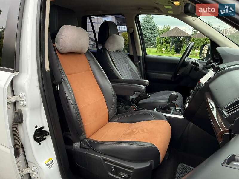 Позашляховик / Кросовер Land Rover Freelander 2012 в Сарнах