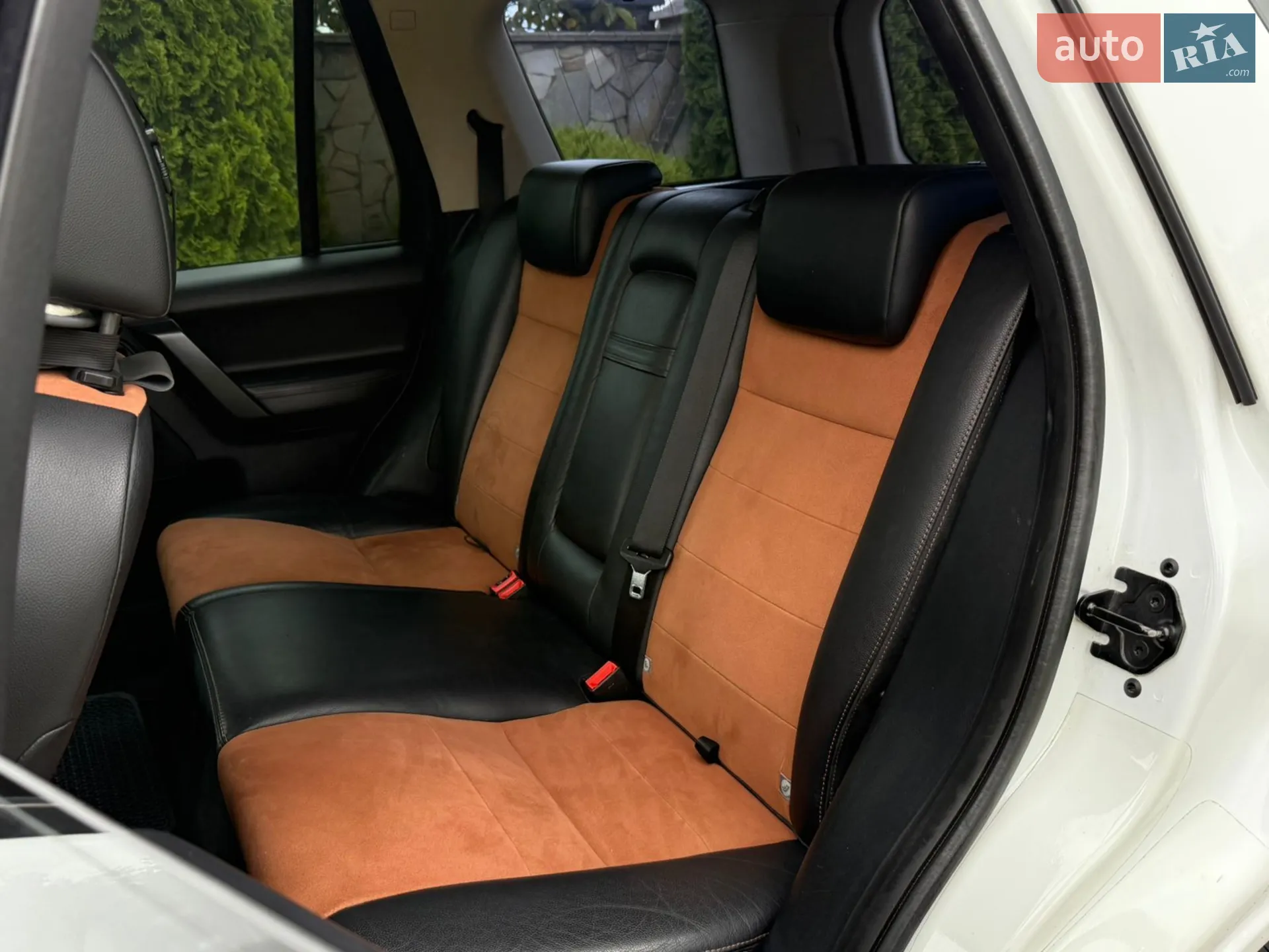 2012 Land Rover Freelander - мініатюра 27