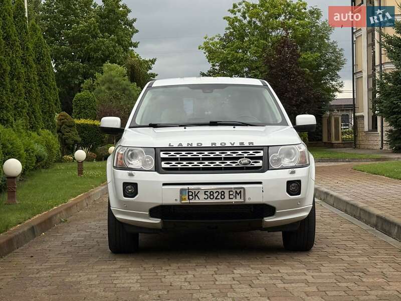 Позашляховик / Кросовер Land Rover Freelander 2012 в Сарнах