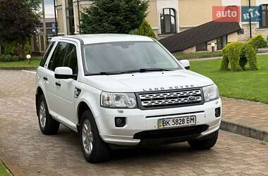 Внедорожник / Кроссовер Land Rover Freelander 2012 в 
