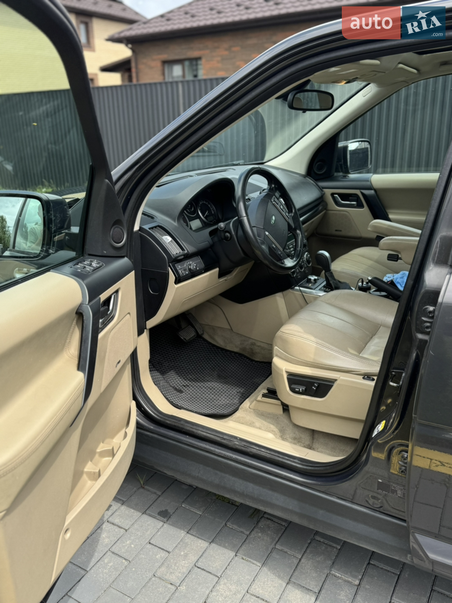 2012 Land Rover Freelander - мініатюра 14