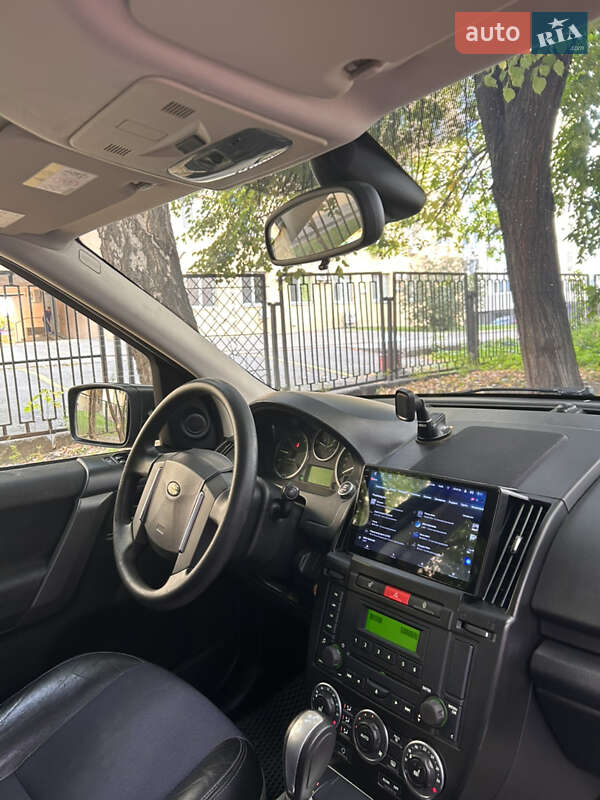 Позашляховик / Кросовер Land Rover Freelander 2009 в Києві