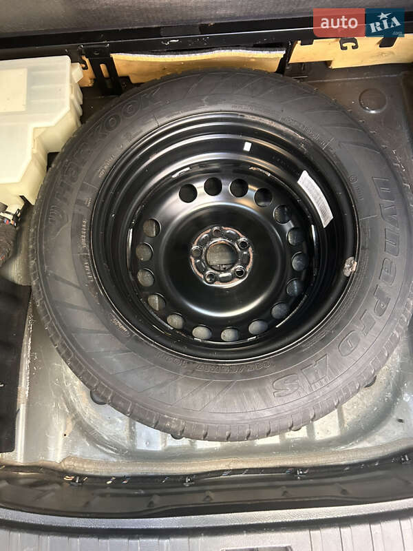 Позашляховик / Кросовер Land Rover Freelander 2009 в Києві