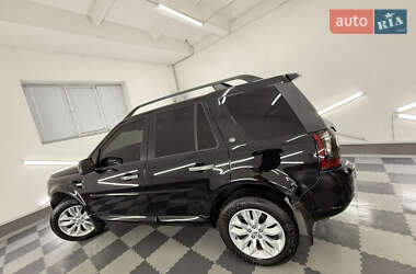 Внедорожник / Кроссовер Land Rover Freelander 2011 в 