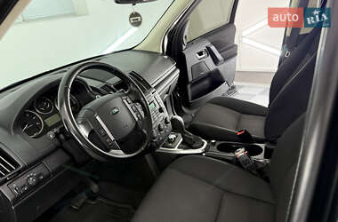Внедорожник / Кроссовер Land Rover Freelander 2011 в 