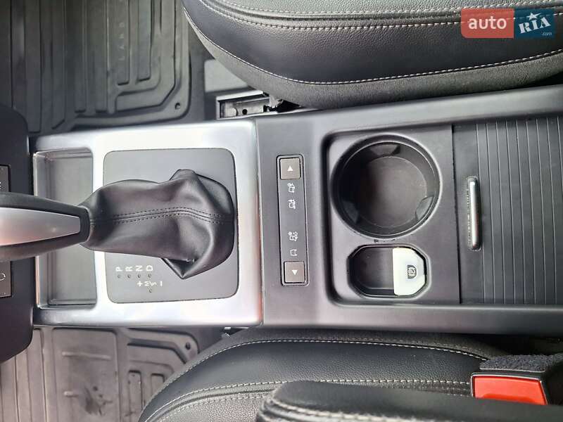 Внедорожник / Кроссовер Land Rover Freelander 2013 в Черновцах фото 2 Внедорожник / Кроссовер Land Rover Freelander 2013 в Черновцах