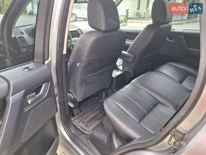 Внедорожник / Кроссовер Land Rover Freelander 2013 в Черновцах фото 4 Внедорожник / Кроссовер Land Rover Freelander 2013 в Черновцах