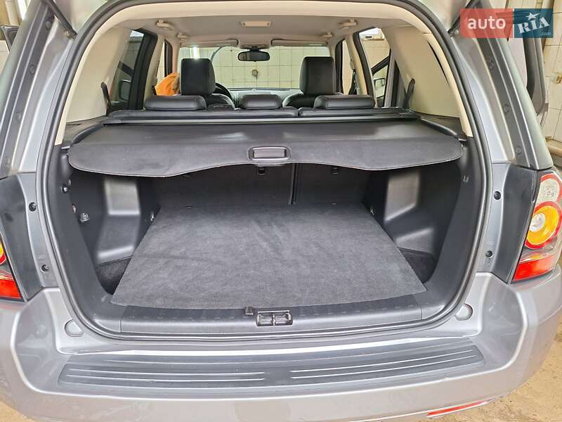 Внедорожник / Кроссовер Land Rover Freelander 2013 в Черновцах фото 19 Внедорожник / Кроссовер Land Rover Freelander 2013 в Черновцах