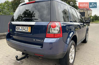 Позашляховик / Кросовер Land Rover Freelander 2010 в 