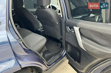 Позашляховик / Кросовер Land Rover Freelander 2010 в 