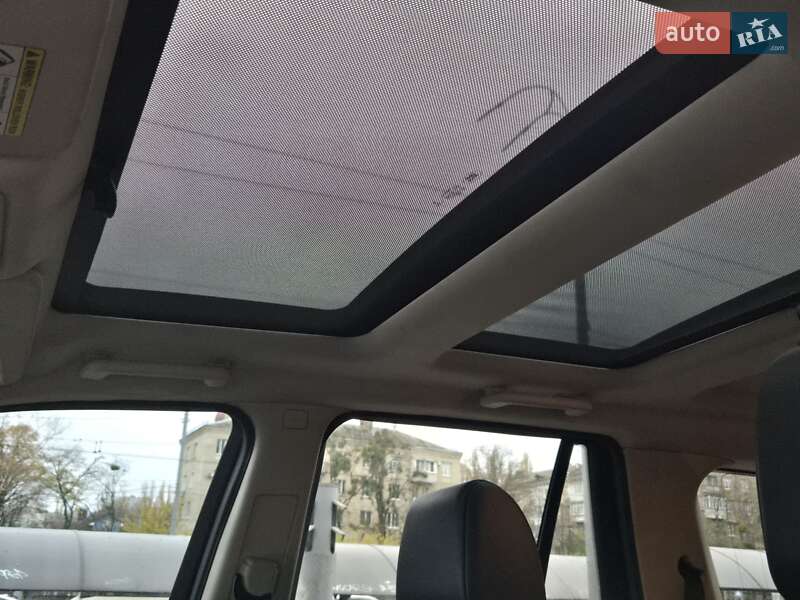 Позашляховик / Кросовер Land Rover Freelander 2012 в Києві