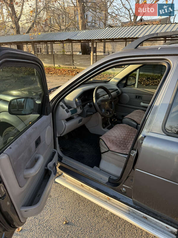 Позашляховик / Кросовер Land Rover Freelander 2002 в Миколаєві