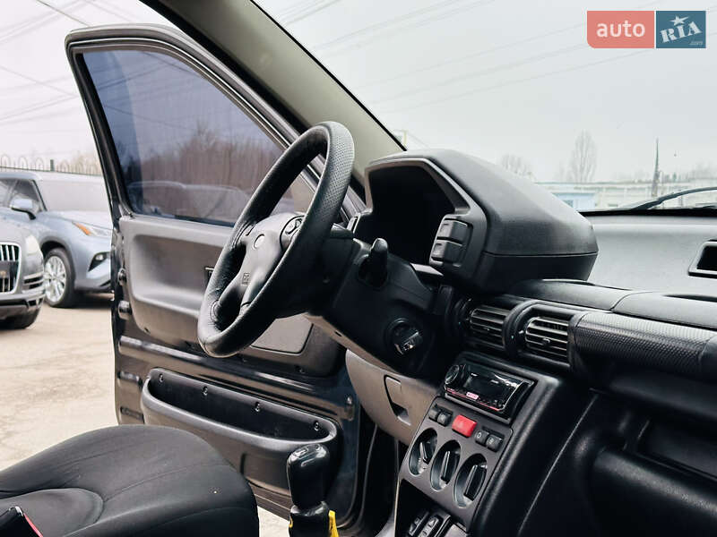 Внедорожник / Кроссовер Land Rover Freelander 2002 в Харькове