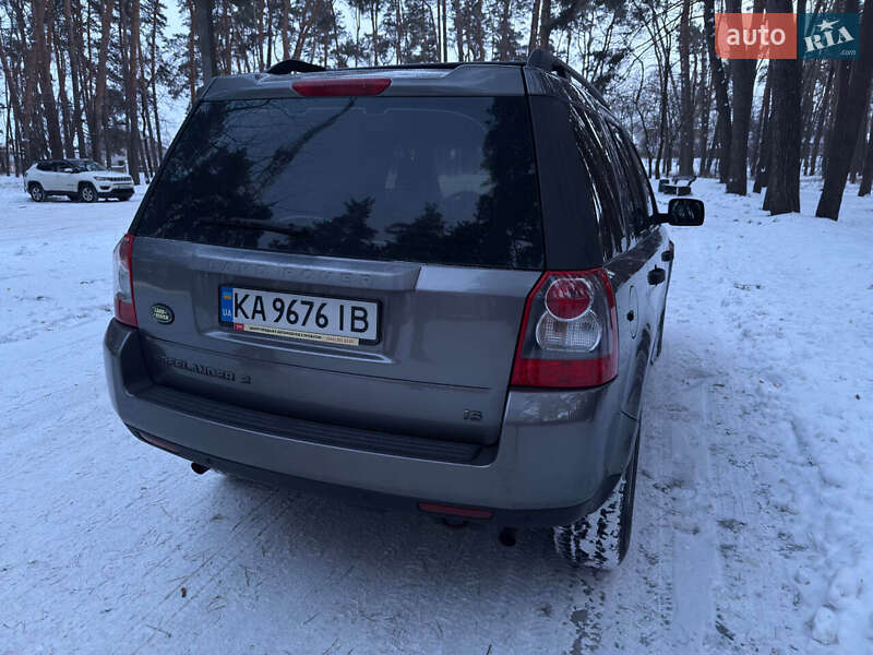 Позашляховик / Кросовер Land Rover Freelander 2008 в Києві