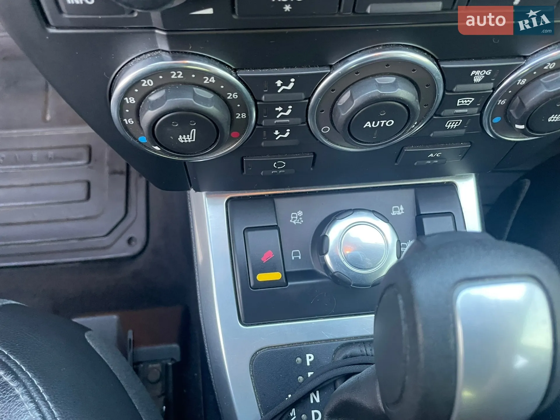 2011 Land Rover Freelander - мініатюра 22