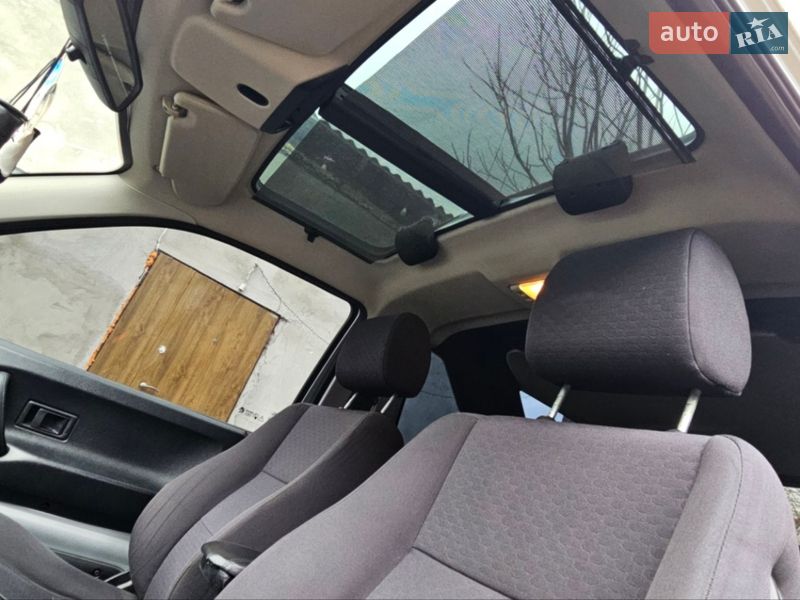 Позашляховик / Кросовер Land Rover Freelander 2004 в Чернівцях