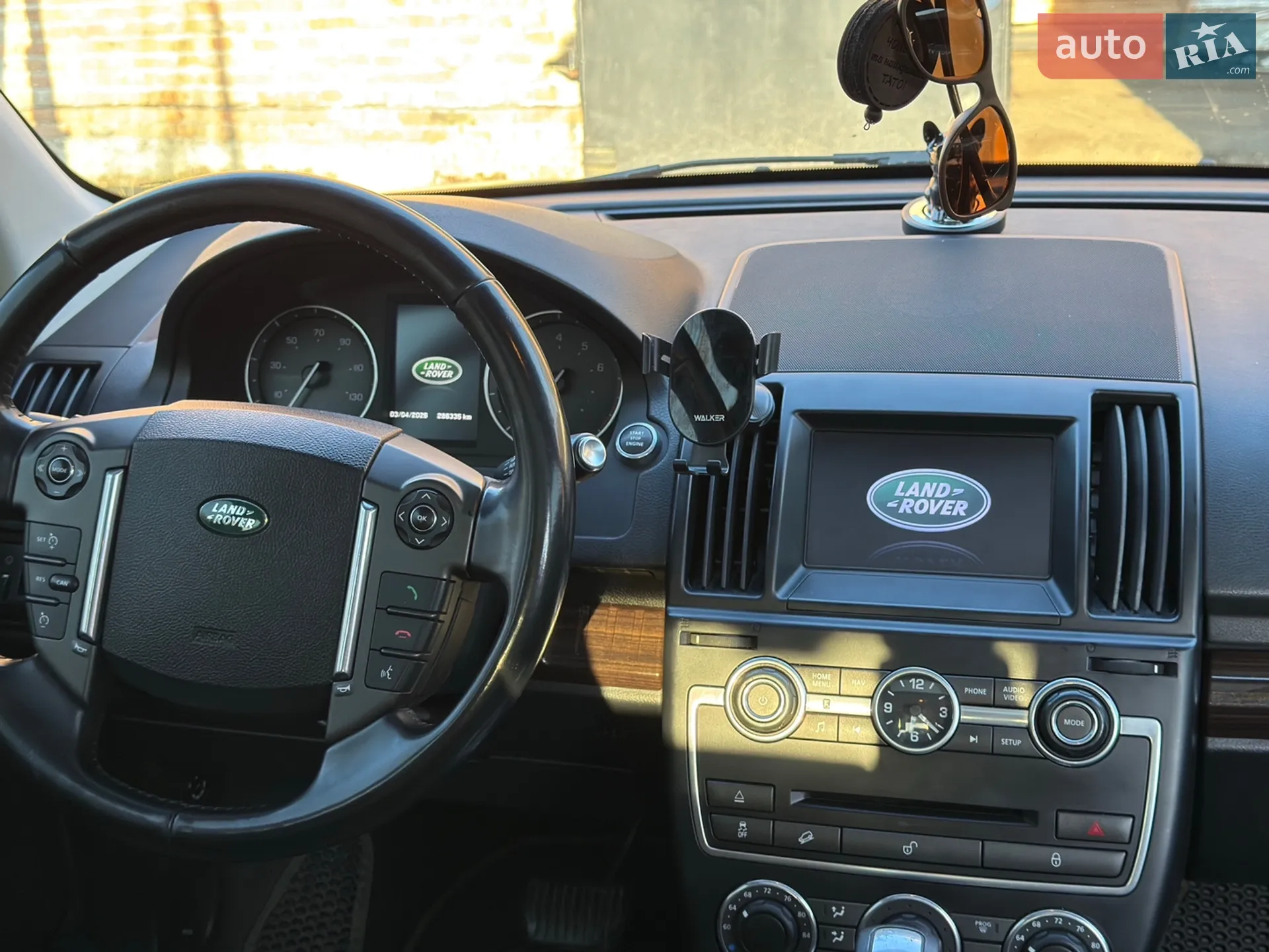 2012 Land Rover Freelander - мініатюра 11