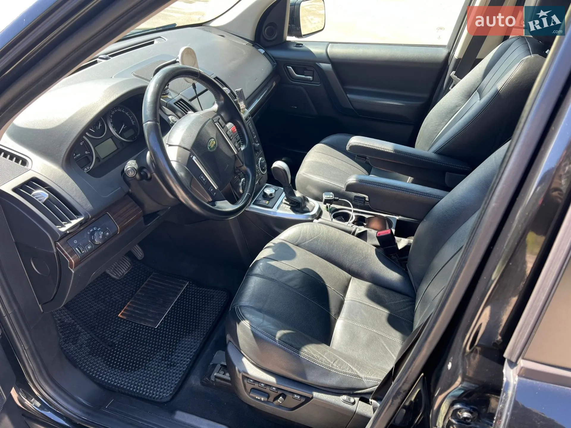 2012 Land Rover Freelander - мініатюра 10