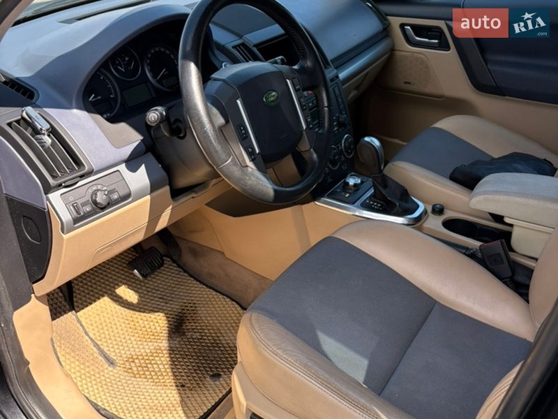 Позашляховик / Кросовер Land Rover Freelander 2008 в Києві