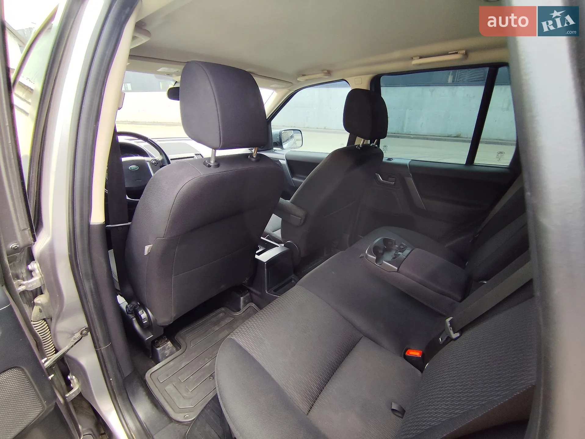 2013 Land Rover Freelander - мініатюра 17